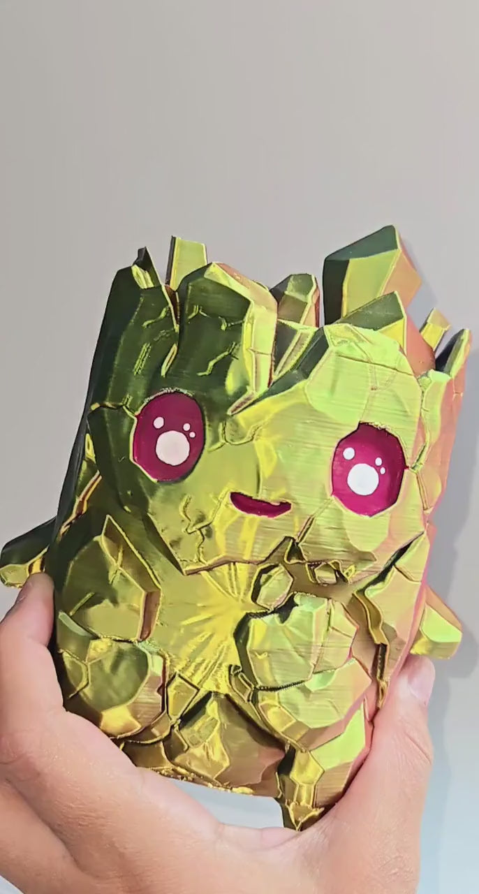 Large Holographic Zero Point Sprite – Color Shifting 3D Printed Sprite – Hand Painted Eyes – Kawaii Gamer Desk Decor – Collectible Figure