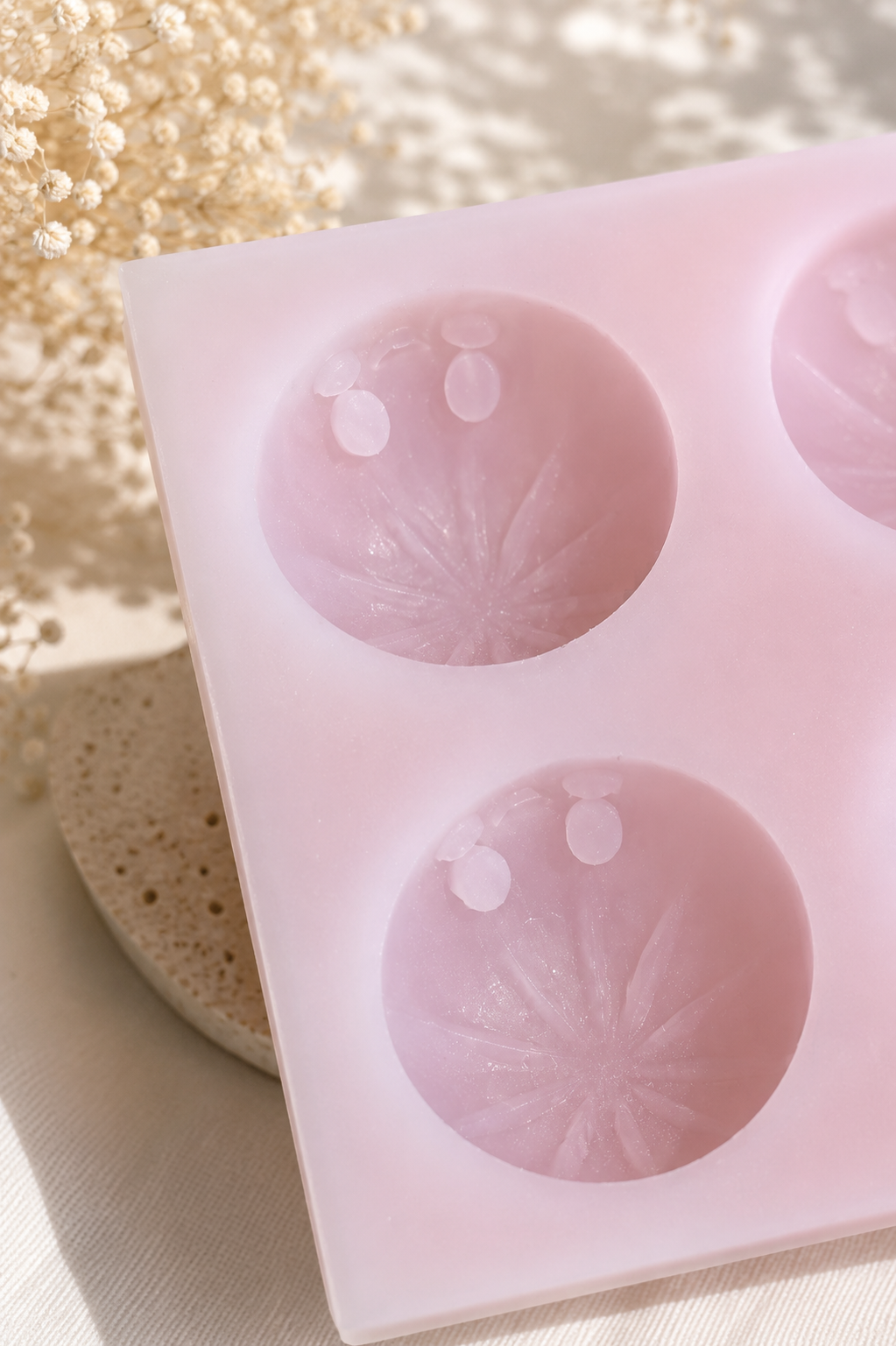 Cute Dumpling Silicone Mold – 4 Cavity Food Safe Mold for Cake Pops, Chocolate & Crafts